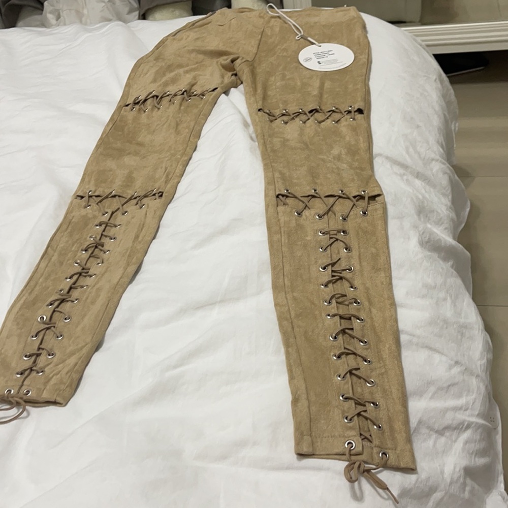 Pants - Picture 2 of 7